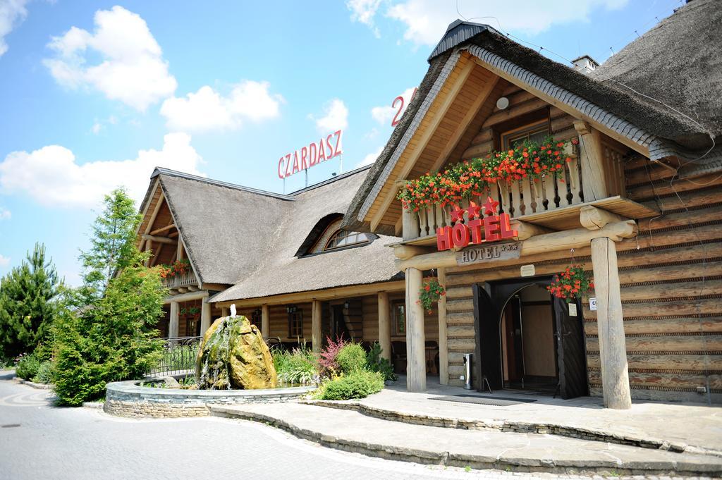 Hotel Czardasz Koziegłowy Exterior foto